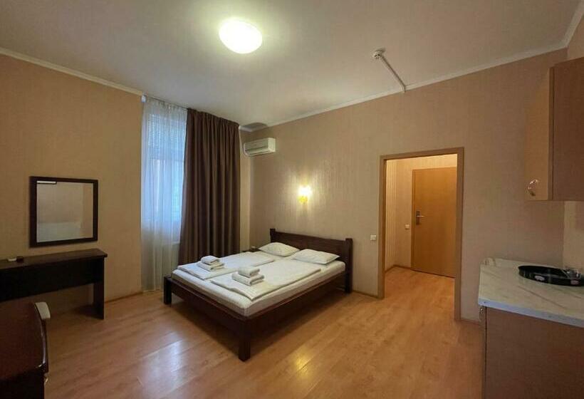 Juniorsviitti, Irishotels