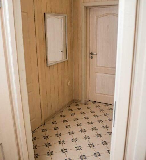 جناح, Olga Deluxe