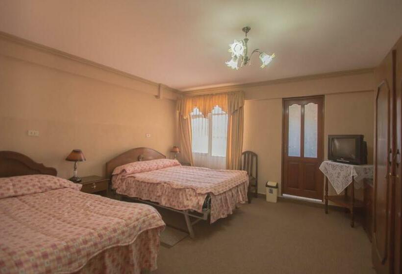 آپارتمان 1 خوابه, Hostal España