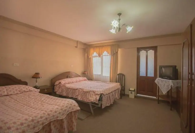 آپارتمان 1 خوابه, Hostal España