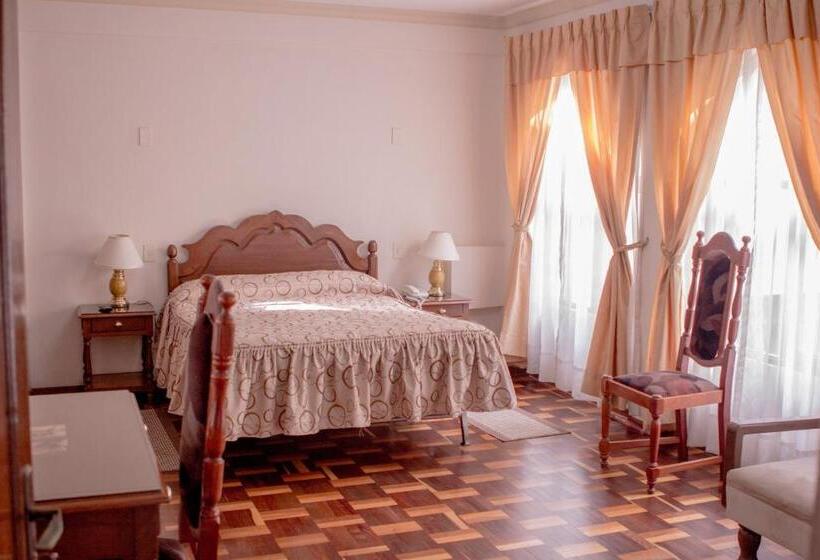 اتاق استاندارد یک نفره, Hostal España