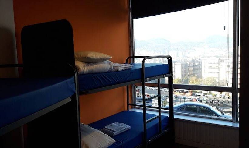 Bed in Shared Room with Shared Bathroom, All Iron Hostel