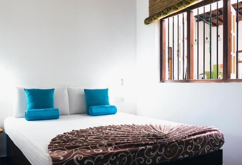 Habitació Estàndard, Hostel First