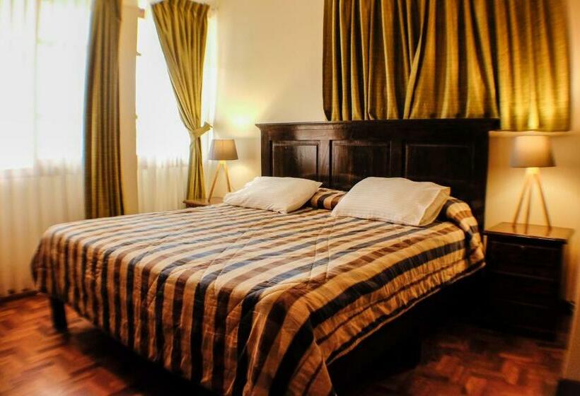 اتاق سوپریور چهار تخته, Hostel Running Chaski