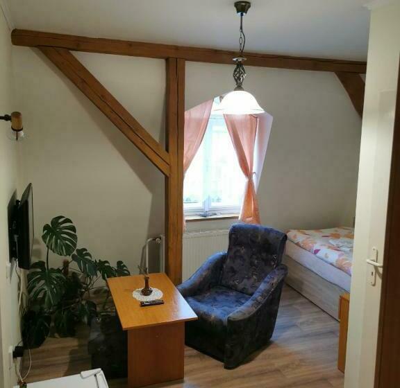 חדר סטנדרט יחיד, Alster