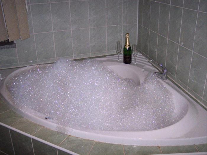 סוויטת ג'וניור עם מסג'ר מים, Alster