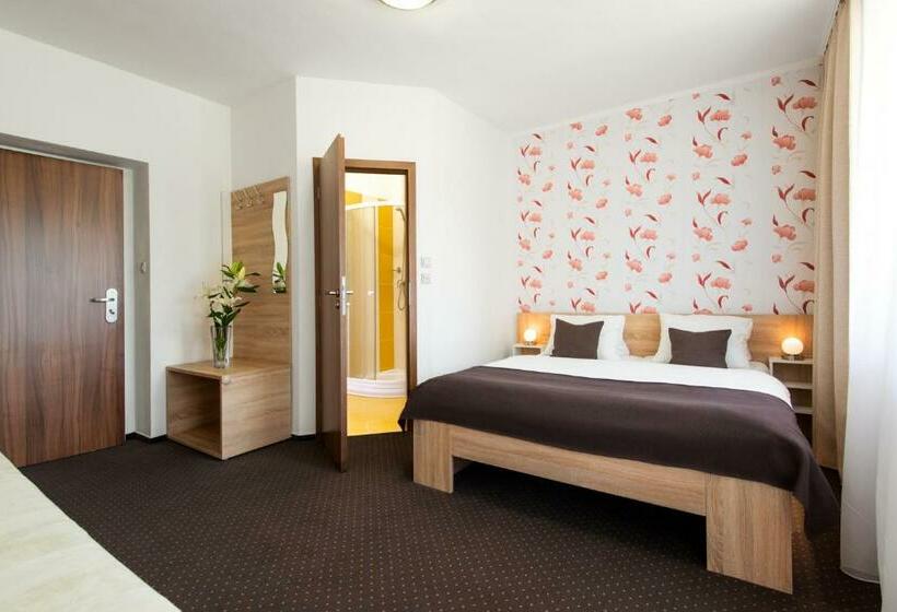 4인용 스탠다드 룸, Bon