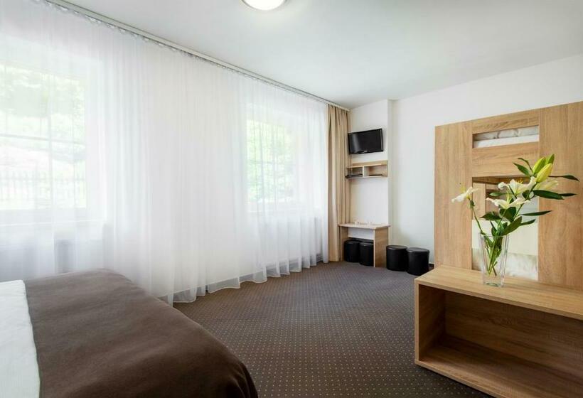 4인용 스탠다드 룸, Bon