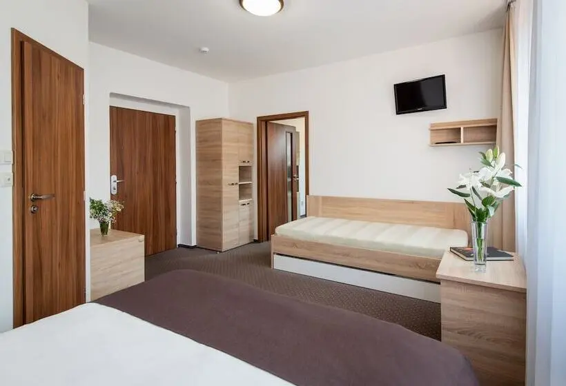 Chambre Familiale, Bon