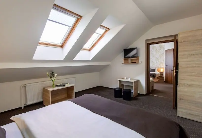 Chambre Familiale, Bon