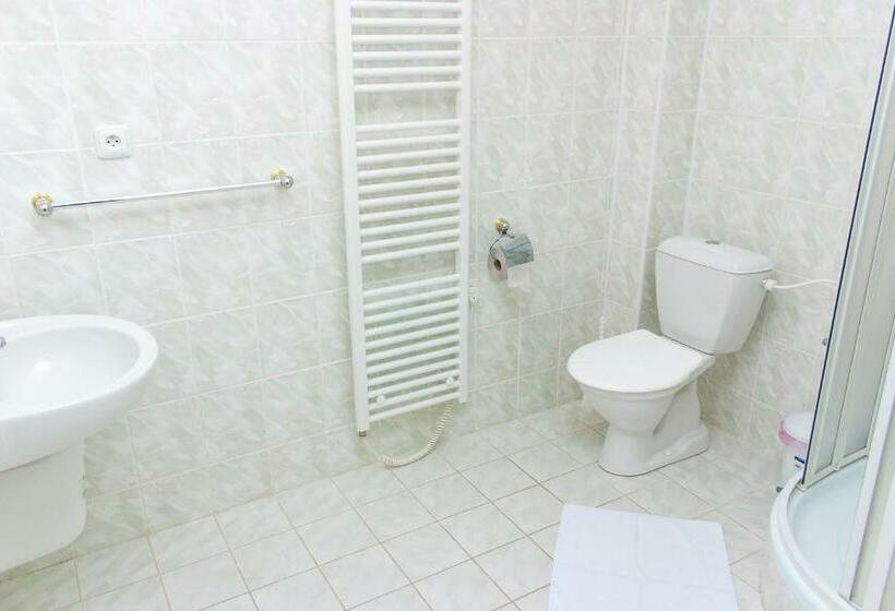 标准间, Na Pláži