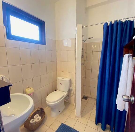 디럭스 룸, Unawatuna Nor Lanka