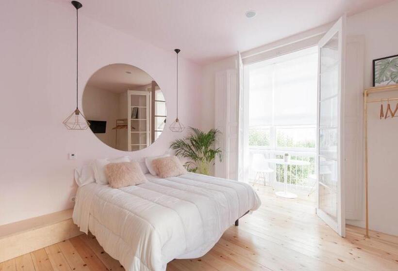 발코니 디럭스 룸, Urban Suite Santander