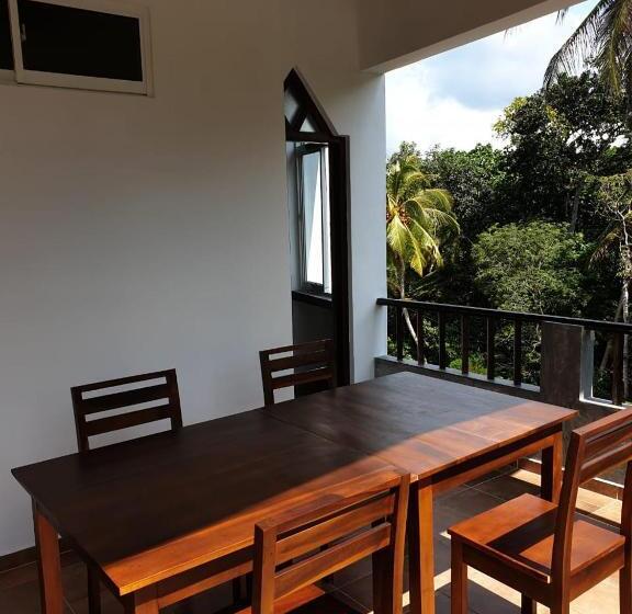 带露台的套间, Villa Goodwill Paradise