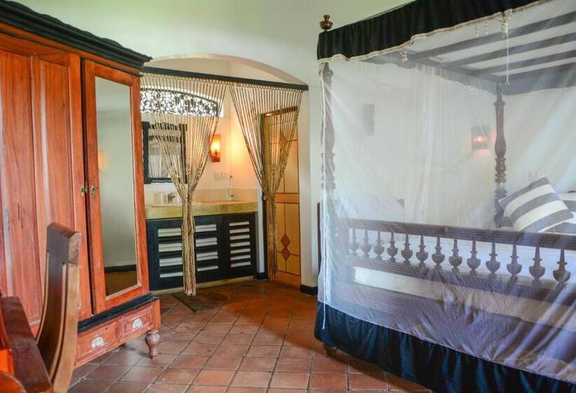 غرفة كلاسيكية مطلّة علي الحديقة, Villa Tissa Beach Resort