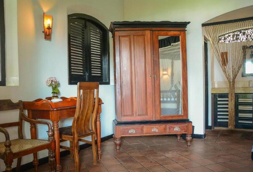 غرفة كلاسيكية مطلّة علي الحديقة, Villa Tissa Beach Resort