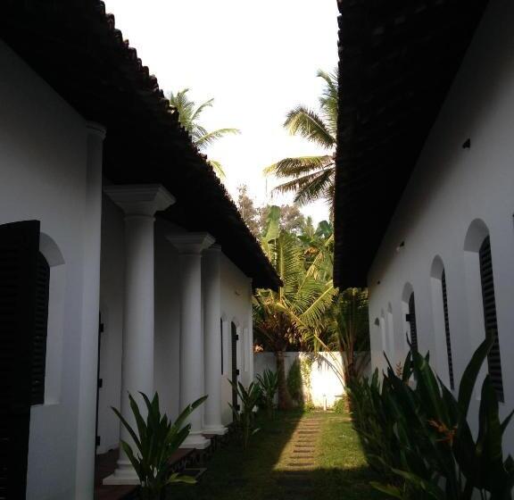 غرفة كلاسيكية مطلّة علي الحديقة, Villa Tissa Beach Resort