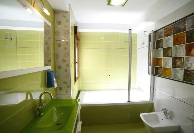 장애인을 위한 스탠다드 싱글 룸, Zendoira   Hostel