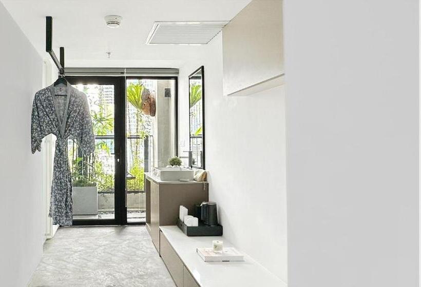 اتاق سوپریور, Lloyd S Inn Kuala Lumpur