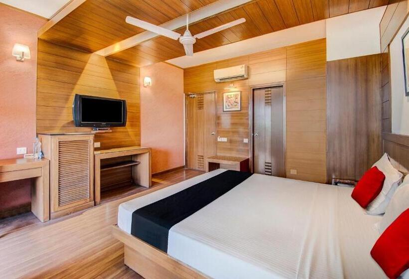 غرفة ديلوكس, Capital O Broadway