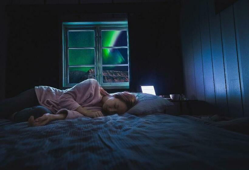 اتاق استاندارد با سرویس بهداشتی مشترک, Gjestehuset 102