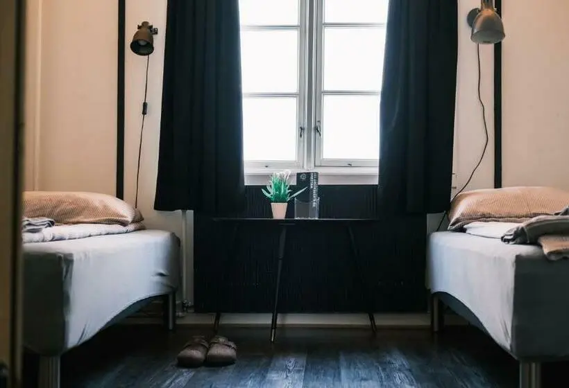 Standard-huone Jaettu Kylpyhuone, Gjestehuset 102