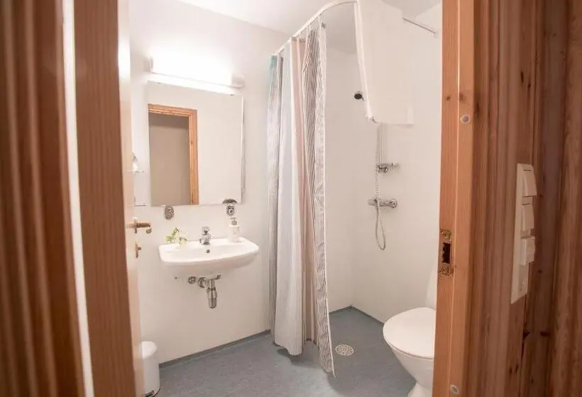 4 Bett Standardzimmer, Tønsberg Vandrerhjem
