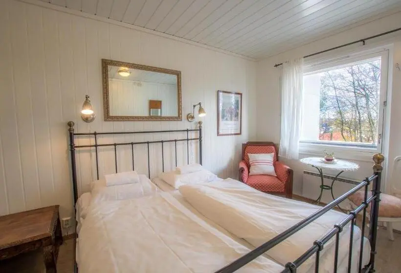 Standardzimmer Geteiltes Bad, Tønsberg Vandrerhjem