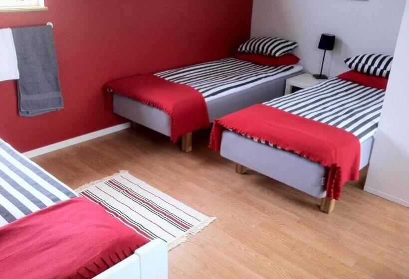 Хижина, Hanksville Farm