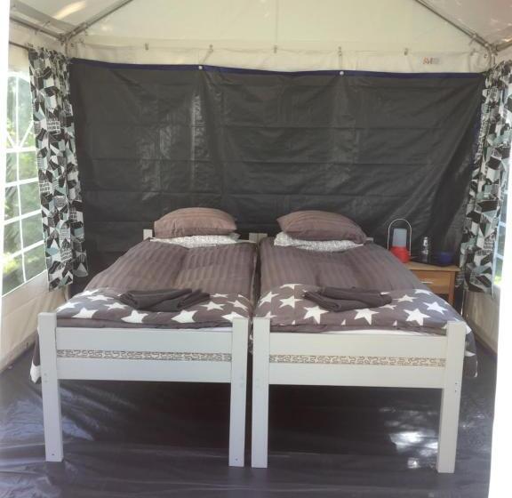 Standard Tent, Hanksville Farm