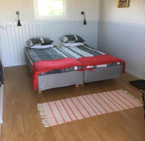 Номер Стандарт, Hanksville Farm