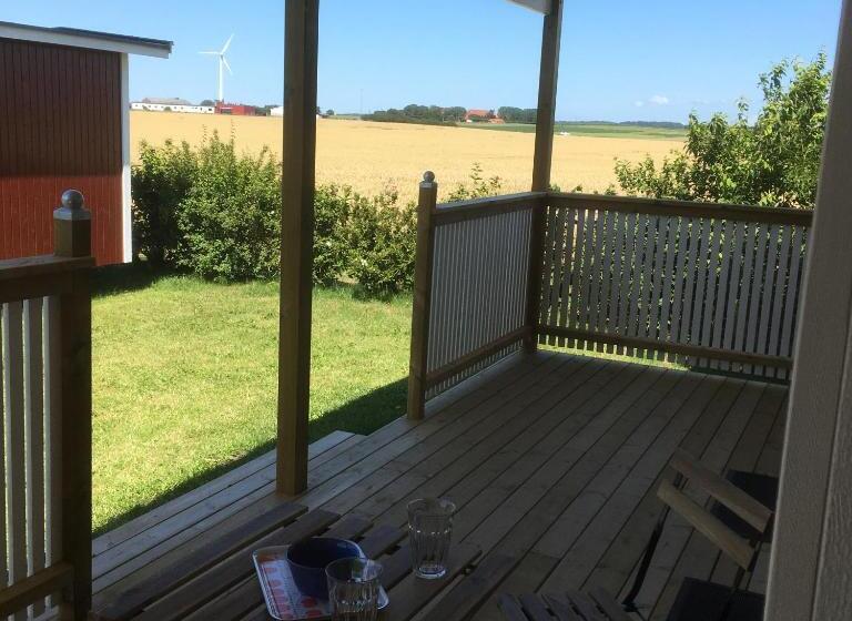 Номер Стандарт, Hanksville Farm