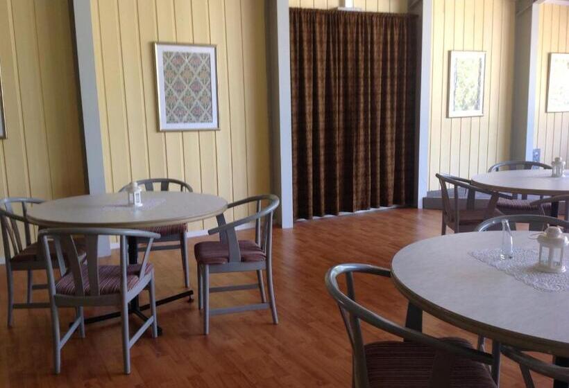 غرفة عائلية مطلّة علي الجبل, Bollegården B&b