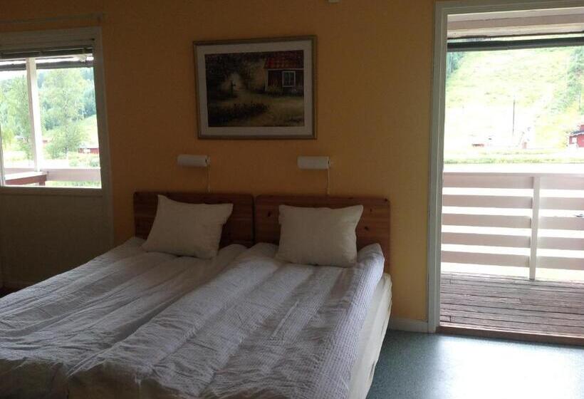 غرفة عائلية مطلّة علي الجبل, Bollegården B&b