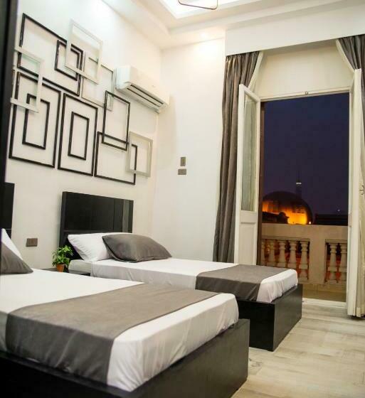 اتاق سوپریور, Egyptian Night Hostel