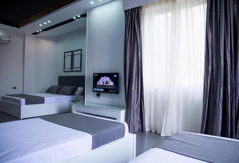 اتاق پریمیوم چهارنفره, Egyptian Night Hostel