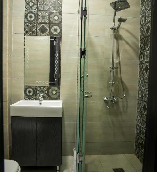 اتاق پریمیوم چهارنفره, Egyptian Night Hostel