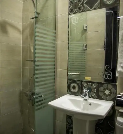 اتاق لوکس, Egyptian Night Hostel