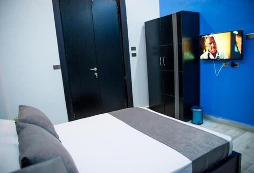 اتاق لوکس یک تخته, Egyptian Night Hostel