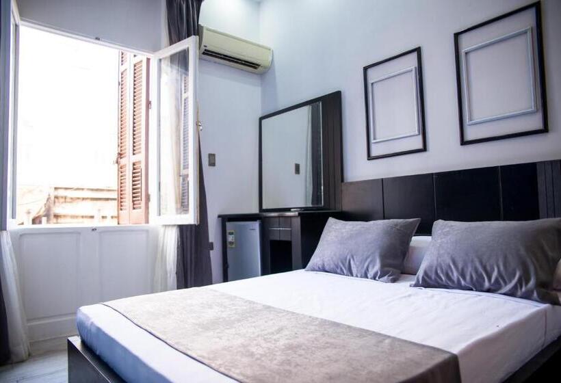 اتاق لوکس, Egyptian Night Hostel