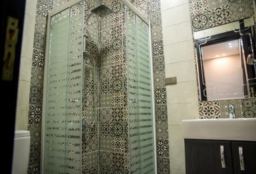 اتاق لوکس یک تخته, Egyptian Night Hostel