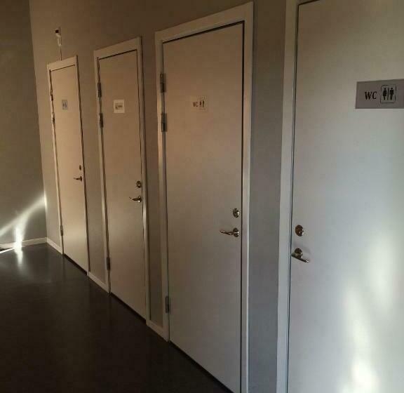 Номер Стандарт Четырехместный Совместный Санузел, Eskilstuna Hostel