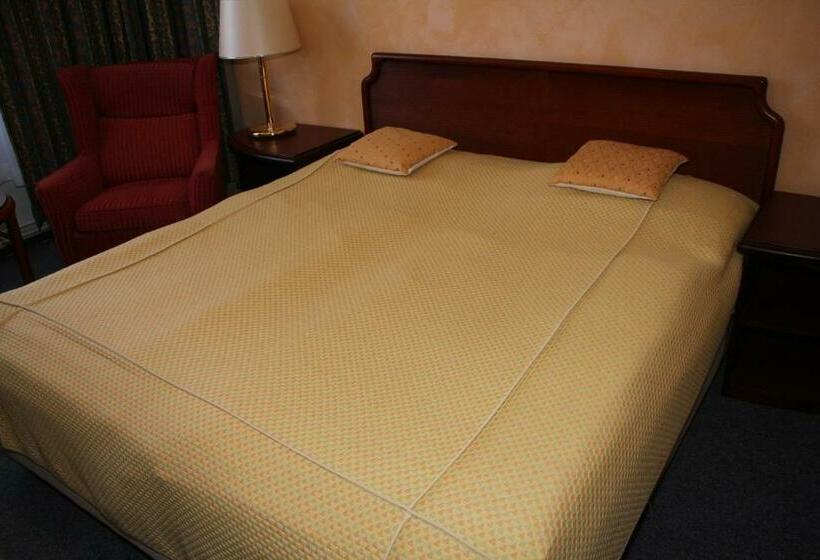 חדר סטנדרט, Alfacentrum