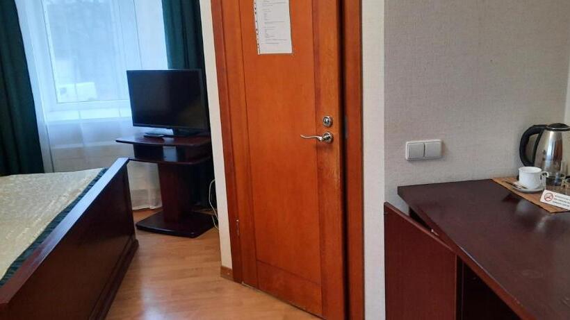 اتاق لوکس, Duets