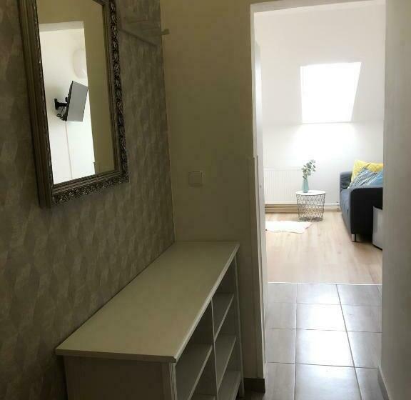 クラシックスイート, Gregor