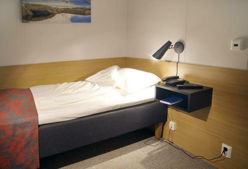 غرفة قياسية فردية, Hamarøy