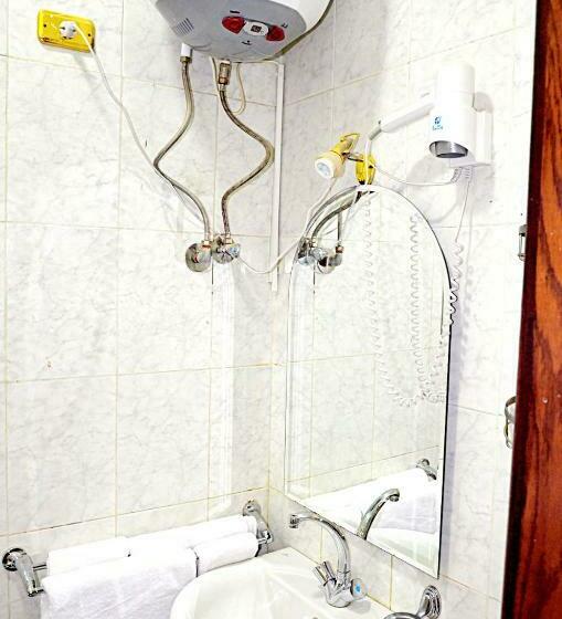 اتاق استاندارد یک نفره, Minya Compound Of The Armed Forces