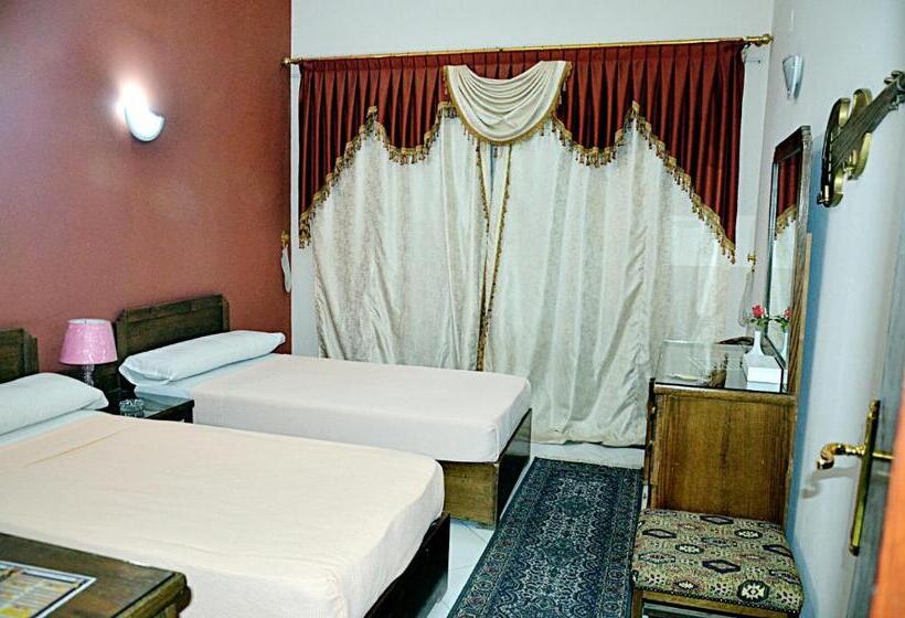 اتاق استاندارد یک نفره, Minya Compound Of The Armed Forces