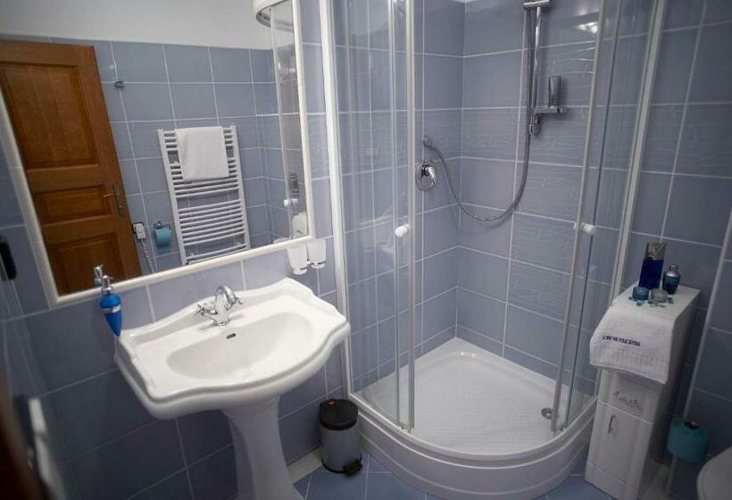 Люкс, Pension Konopiste