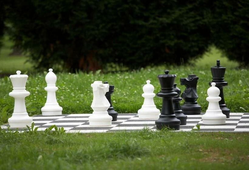 Люкс, Pension Konopiste